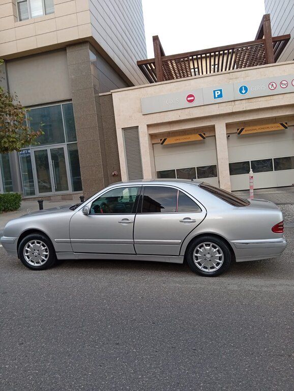 Mercedes E 220, 2.2 L, 2000 il, 555 000 km — Avtomobillər, Bakı (9)