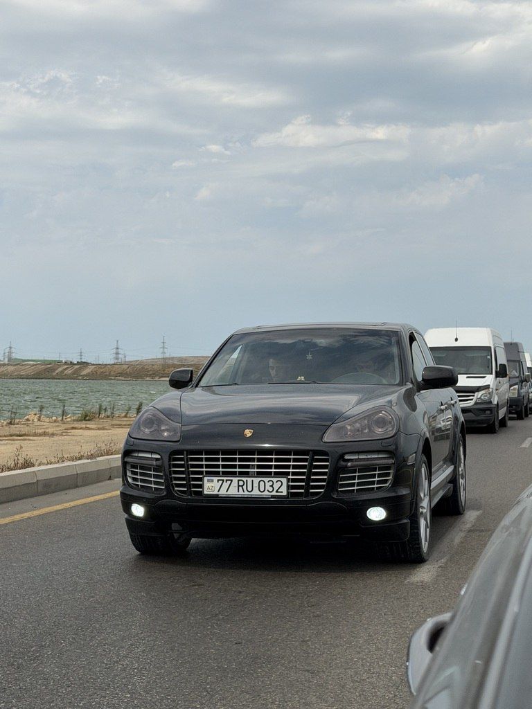 Porsche Cayenne GTS, 4.8 L, 2009 il, 182 500 km 77-RU-032 — Avtomobillər, Bakı (2)