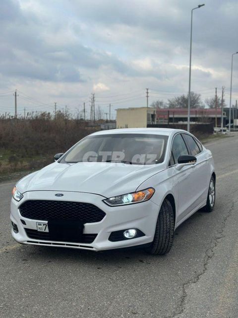 Ford Fusion (North America) 1.6 L, 2013, 269 000 km — Kürdəmir