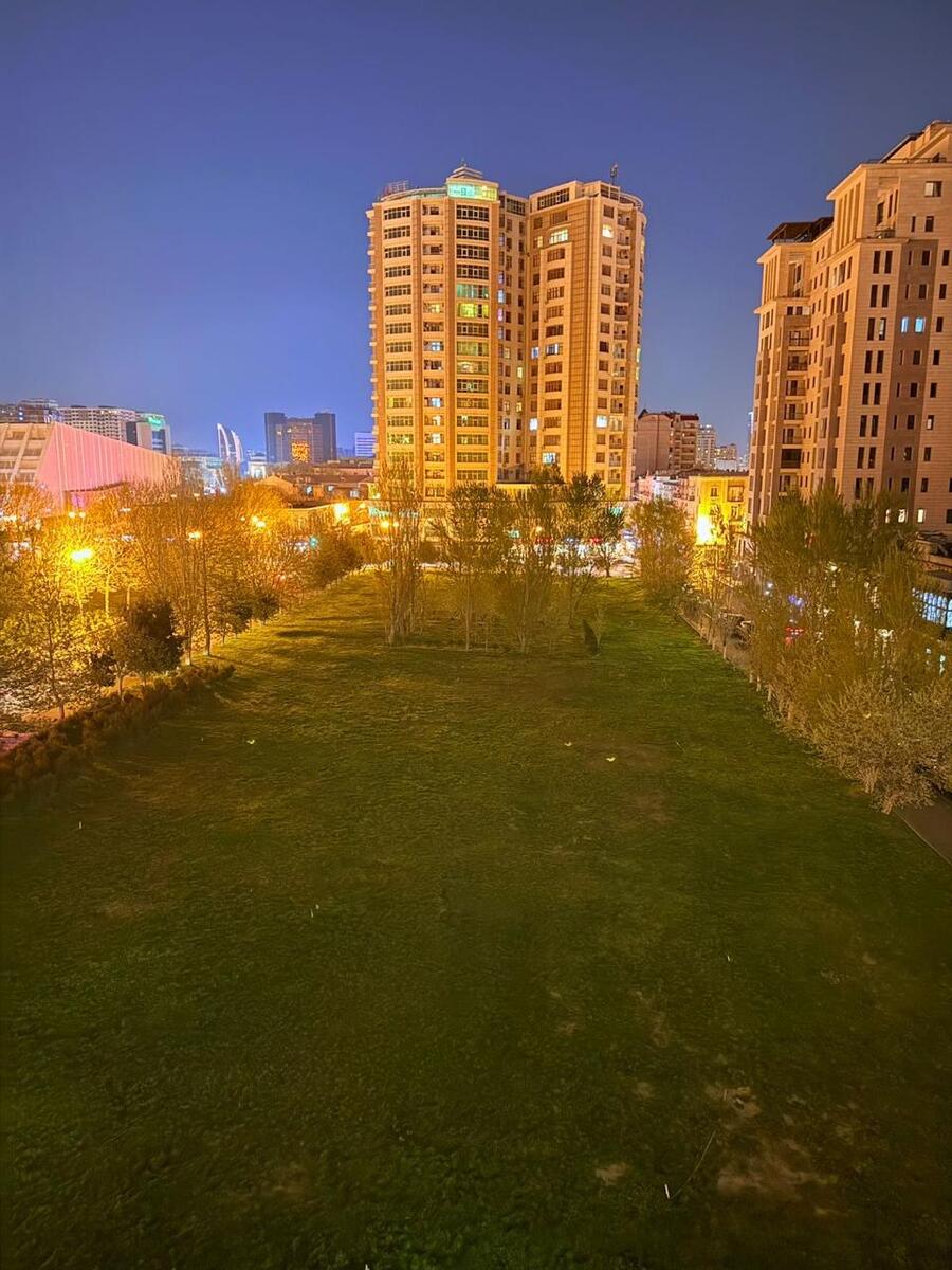 İcarəyə verilir 3 otaqlı yeni tikili 160 m² — Mənzil, Bakı (4)