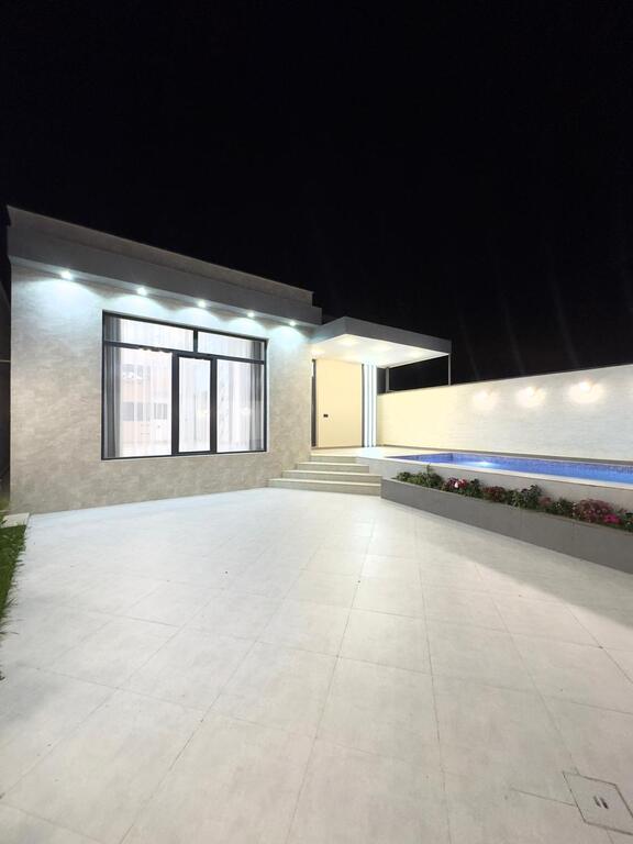 Satılır 4 otaqlı həyət evi/bağ evi 130 m² — Ev, villa, Bakı (2)