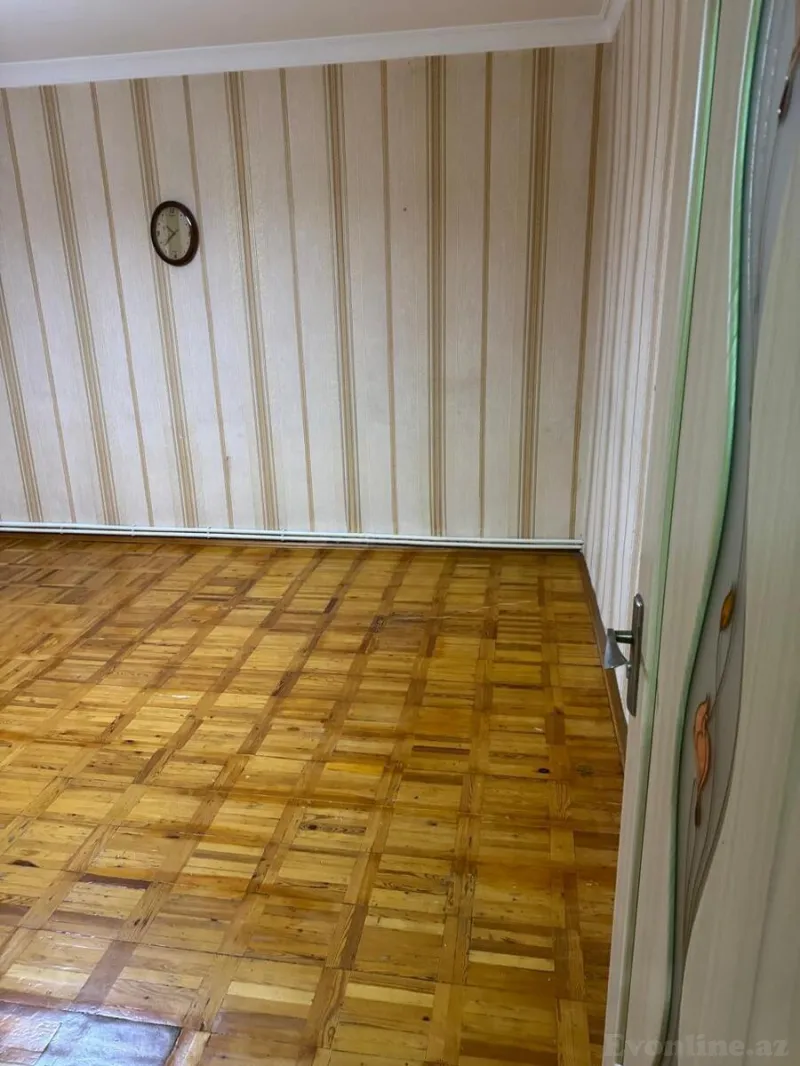 Satılır 3 otaqlı Mənzil Köhnə tikili 80 m² Bakı, Nizami r., Qara Qarayev m — Mənzil, Bakı (6)