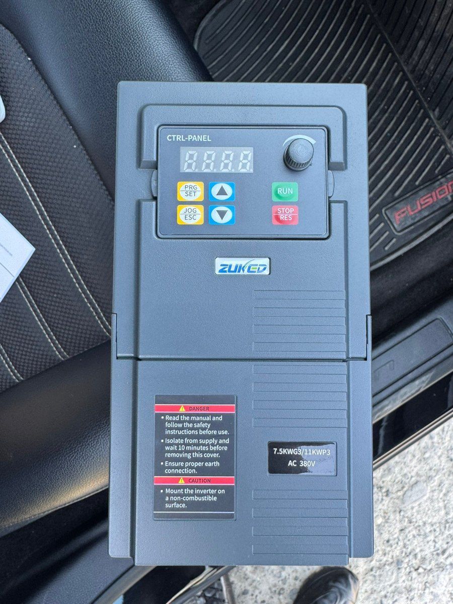 İnvertor 7.5 kw — Təmir və inşaat, Bakı