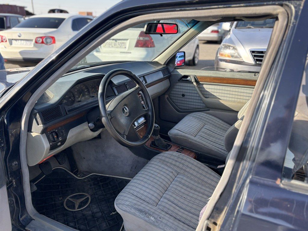 Mercedes 200 E, 2.0 L, 1991 il, 429 311 km 90-BL-629 — Avtomobillər, Bakı (5)