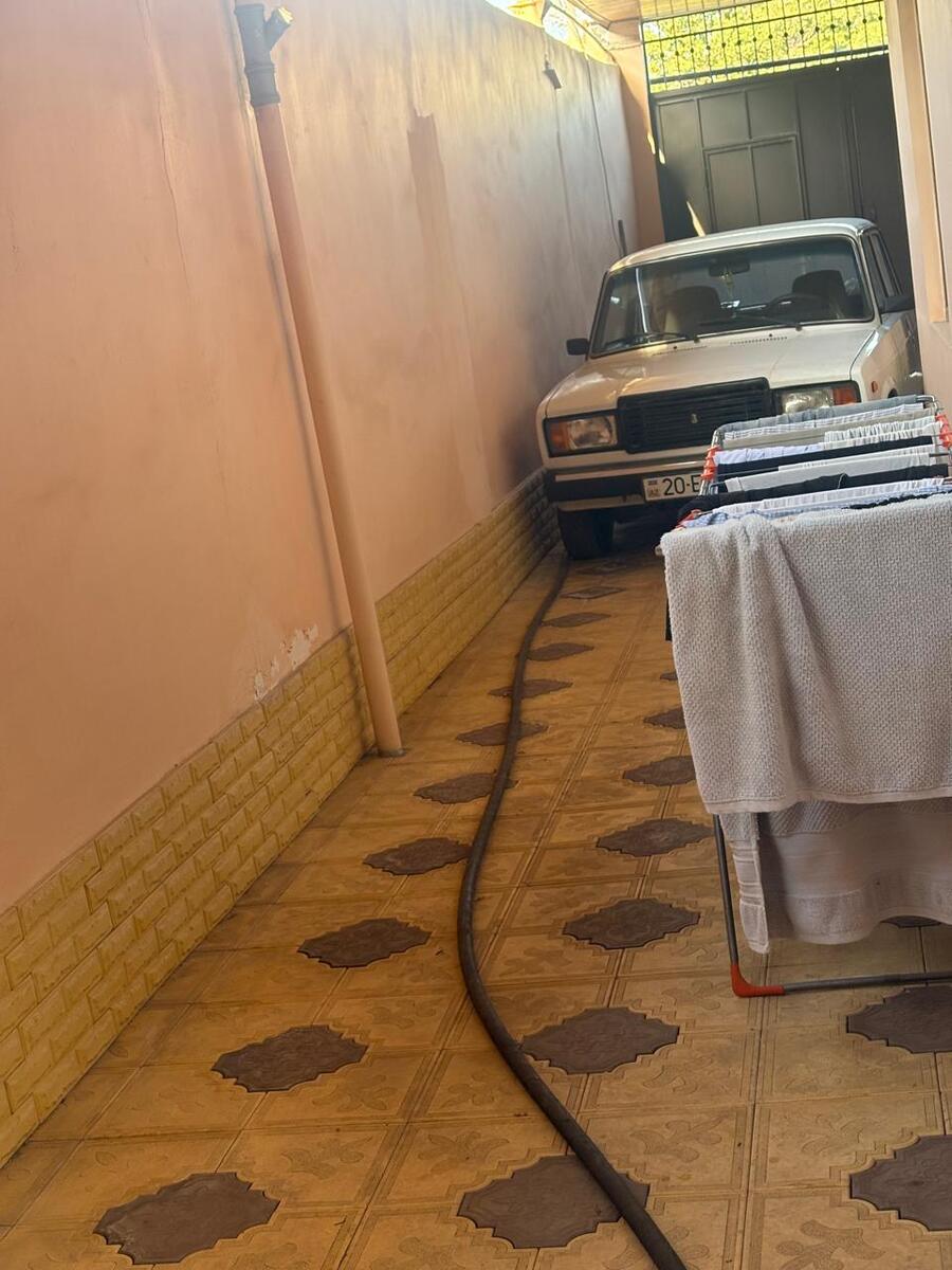 Satılır 7 otaqlı həyət evi/bağ evi 330 m² — Ev, villa, Gəncə (2)