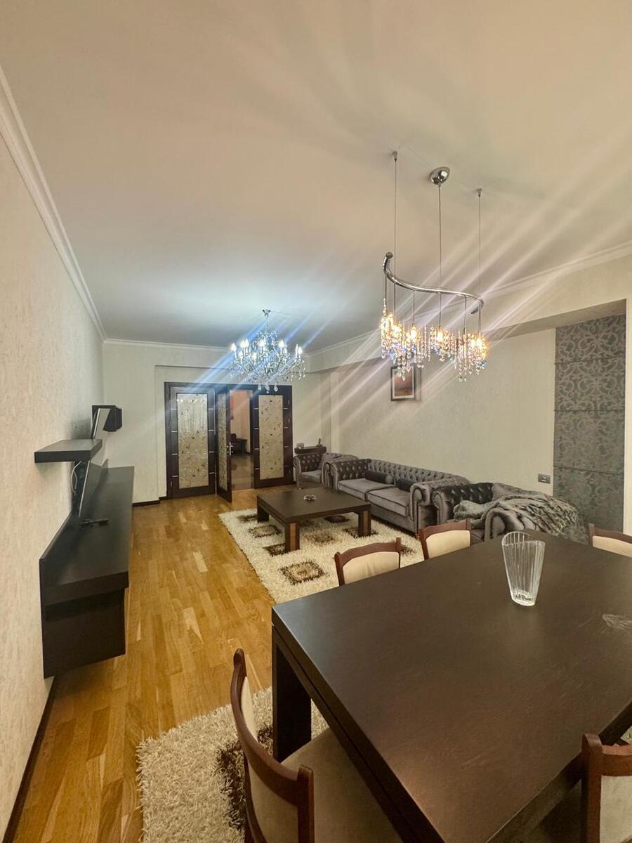 İcarəyə verilir 4 otaqlı yeni tikili 200 m² — Mənzil, Bakı (8)