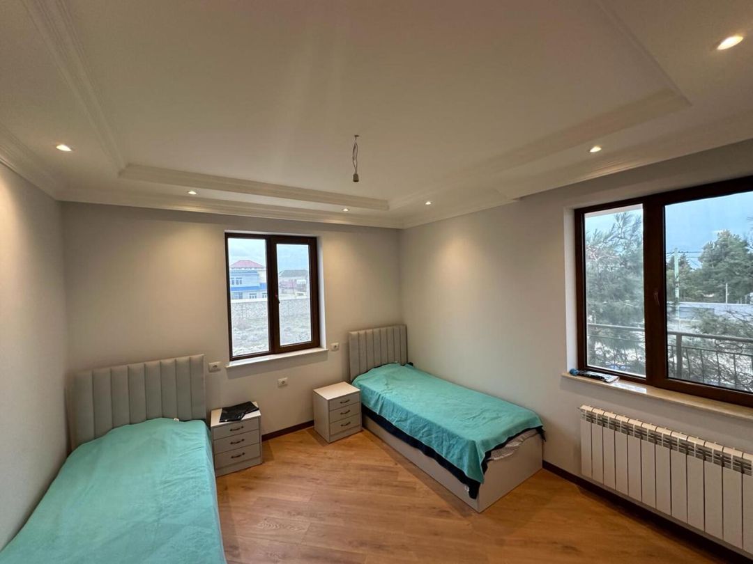 Satılır 5 otaqlı həyət evi/bağ evi 301 m² — Ev, villa, Bakı (7)