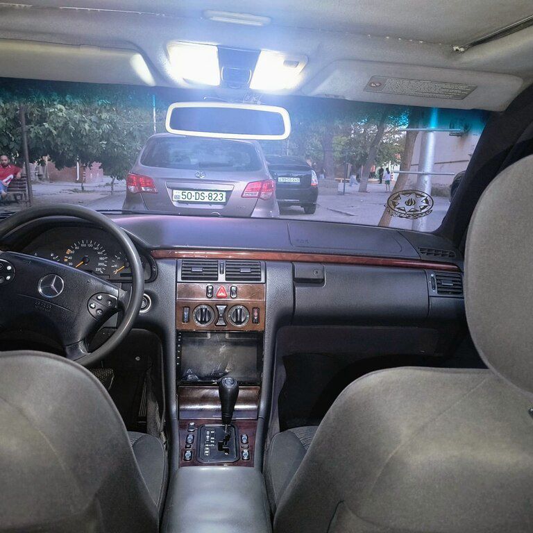 Mercedes E 220, 2.2 L, 1998 il, 768 000 km 44-CL-605 — Avtomobillər, Sumqayıt (7)
