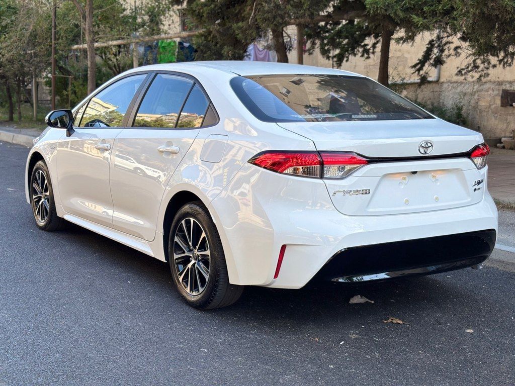 Toyota Corolla Levin, 1.8 L, 0.75 kWh, 2025 il, yeni — Avtomobillər, Bakı (4)