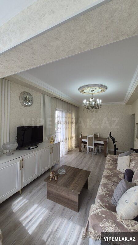 Binəqədi rayonunda 2 otaqlı Köhnə tikili Satılır, 65 m² — Mənzil, Bakı (5)