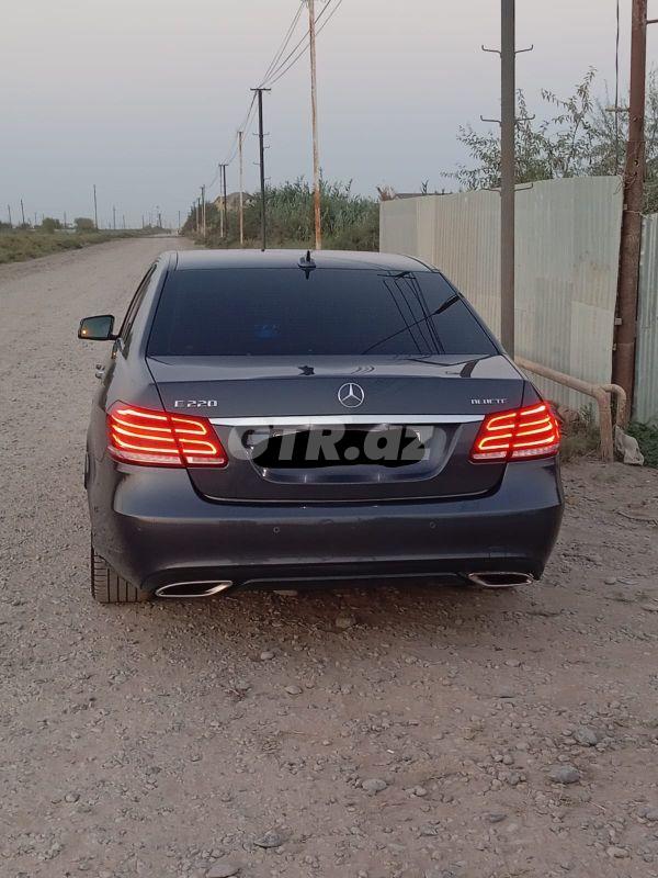 Mercedes E 220 d 2.2 L, 2015, 194 000 km — Avtomobillər, Salyan (7)