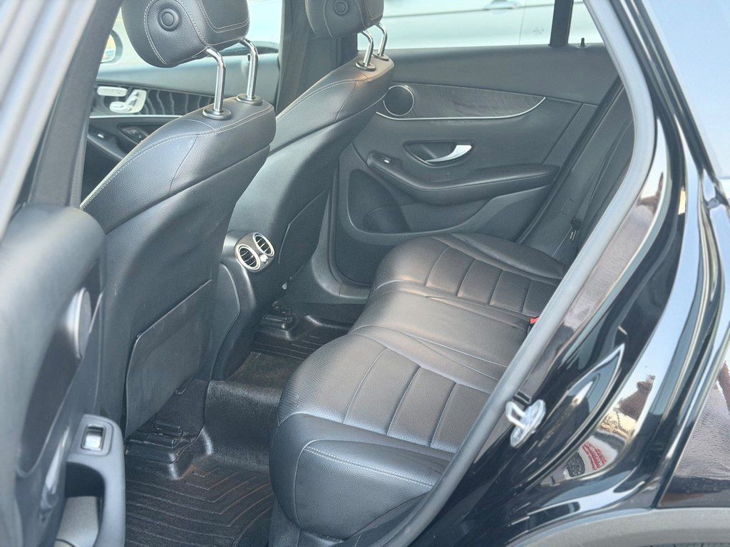 Mercedes GLC 300 4MATIC, 2.0 L, 2019 il, 74 000 km — Avtomobillər, Bakı (8)