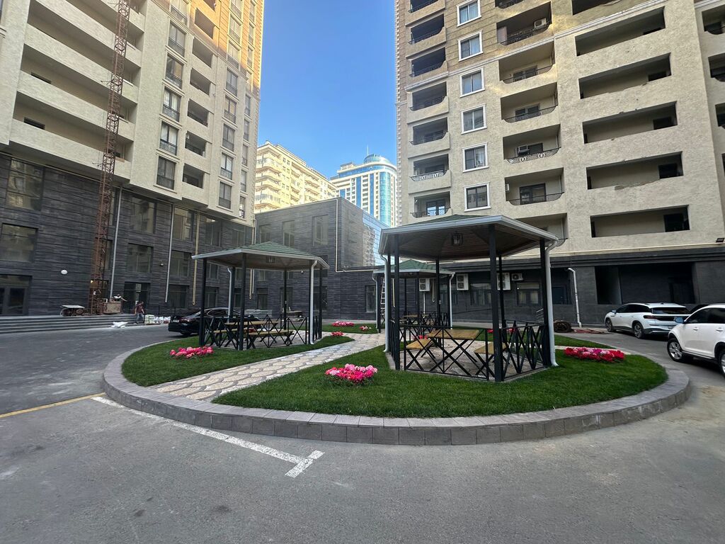 Satılır 2 otaqlı yeni tikili 70 m² — Mənzil, Bakı