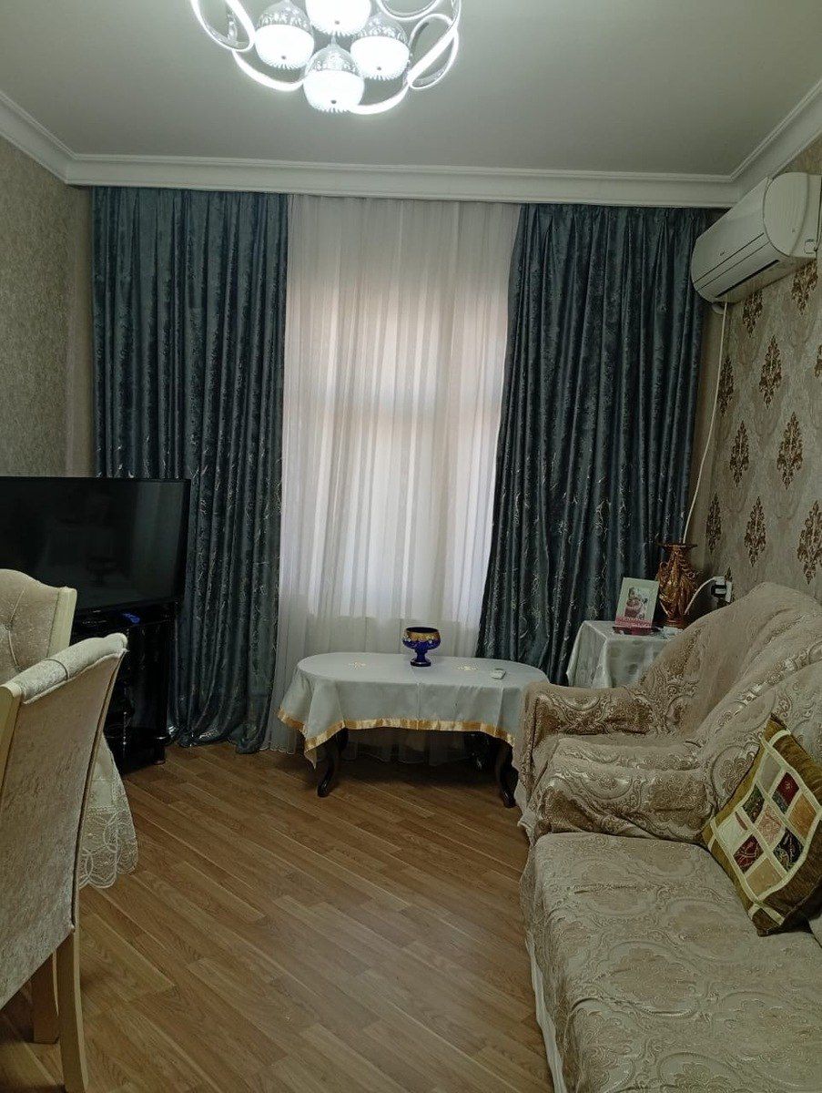 Satılır 3 otaqlı köhnə tikili 85 m² — Mənzil, Bakı (2)