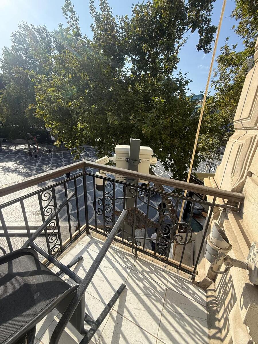 Satılır 1 otaqlı köhnə tikili 40 m² — Mənzil, Bakı (2)