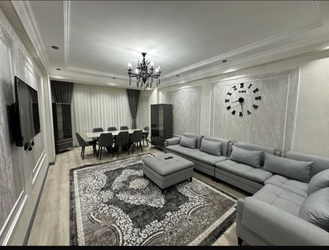 İcarəyə verilir 3 otaqlı yeni tikili 140 m² — Bakı