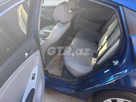 Hyundai Accent 1.6 L, 2015, 110 000 km — Bakı