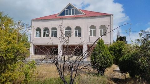 Satılır 6 otaqlı həyət evi/bağ evi 360 m² — Bakı