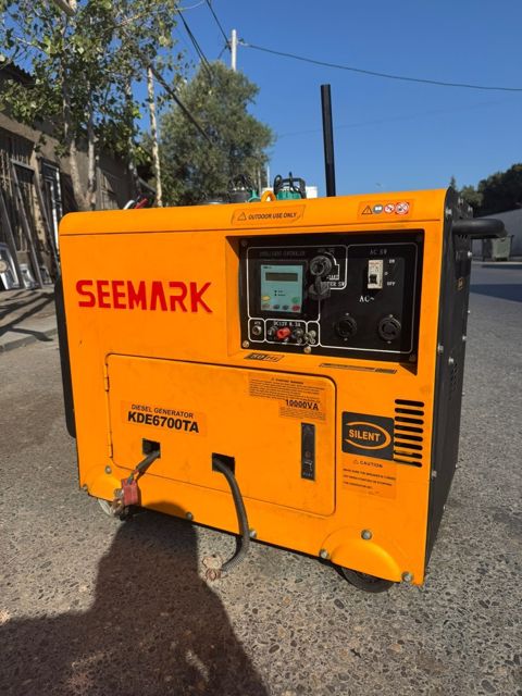Generator — Bakı