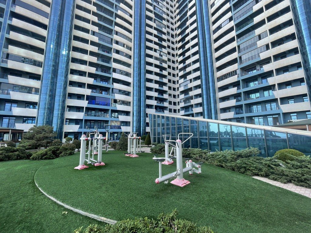 Satılır 3 otaqlı yeni tikili 200 m² — Mənzil, Bakı (12)