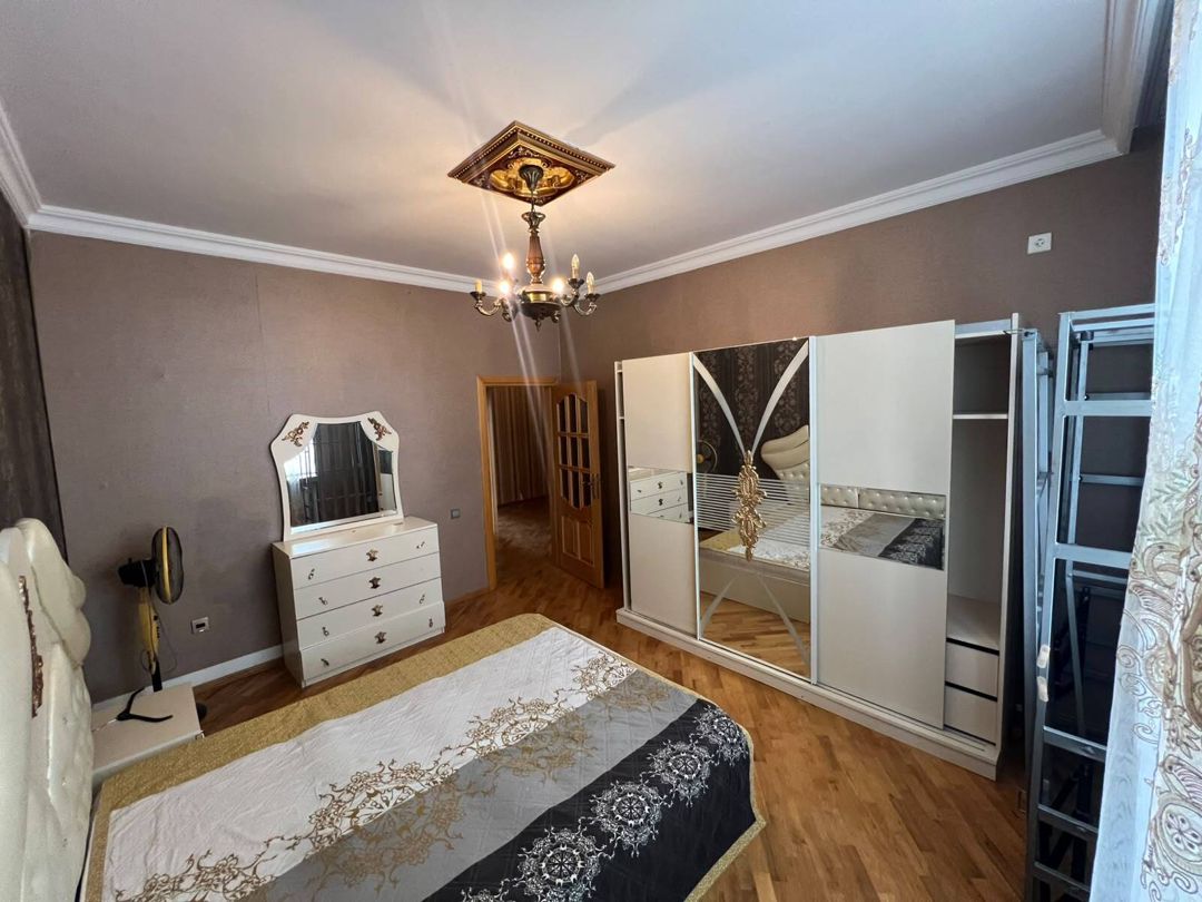 Satılır 6 otaqlı yeni tikili 220 m² — Mənzil, Bakı (5)