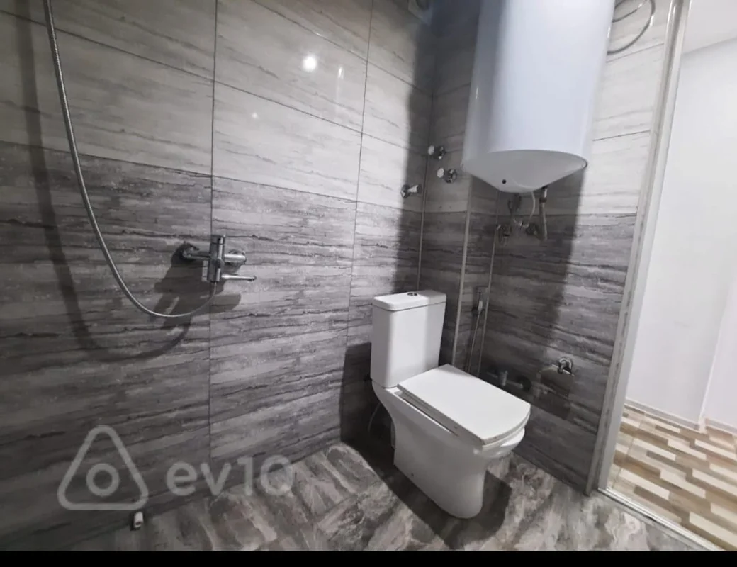 1 otaqlı mənzil, 30 m², Rüstəm Rüstəmov küç. — kirayə — Mənzil, Bakı (7)