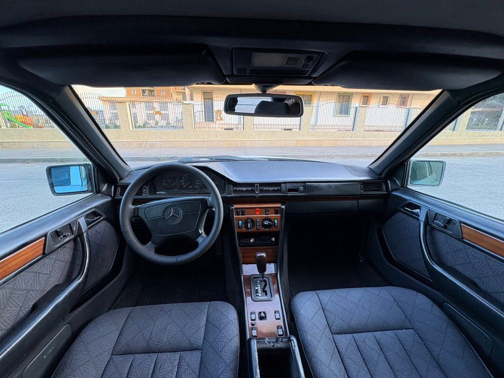 Mercedes 220 E, 2.2 L, 1994 il, 426 000 km — Avtomobillər, Bakı (10)