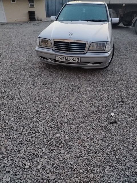 Mercedes C 200, 2.0 L, 1999 il, 444 325 km — Sabirabad