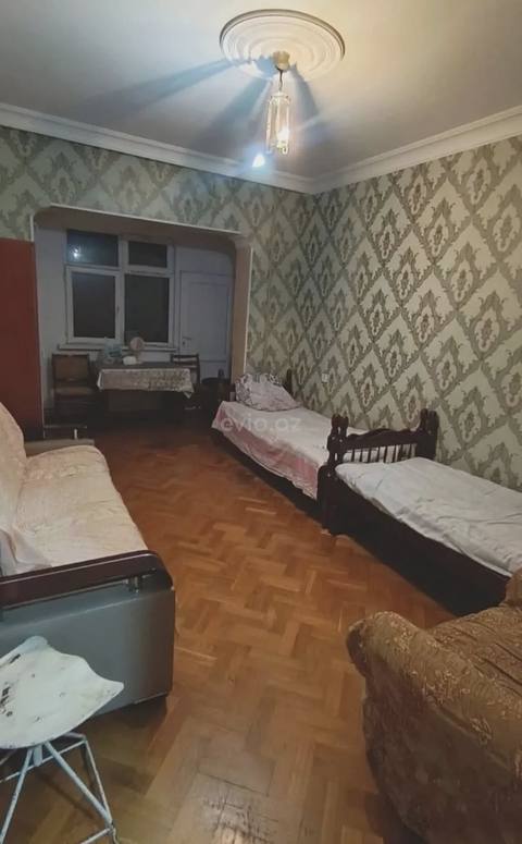 Kirayə 2 otaqlı mənzil Nəsimi metrosu yaxınlığında — Famil