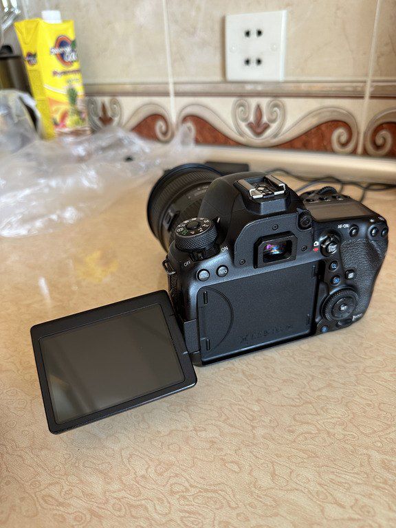 Fotoaparat "6D Mark 2 + 24-70 f2.8 USM 2" — Foto və video texnikası, Bakı (4)