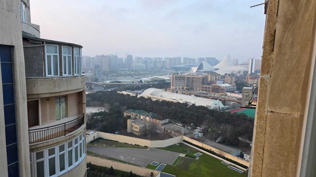 Satılır 4 otaqlı yeni tikili 260 m² — Mənzil, Bakı (6)