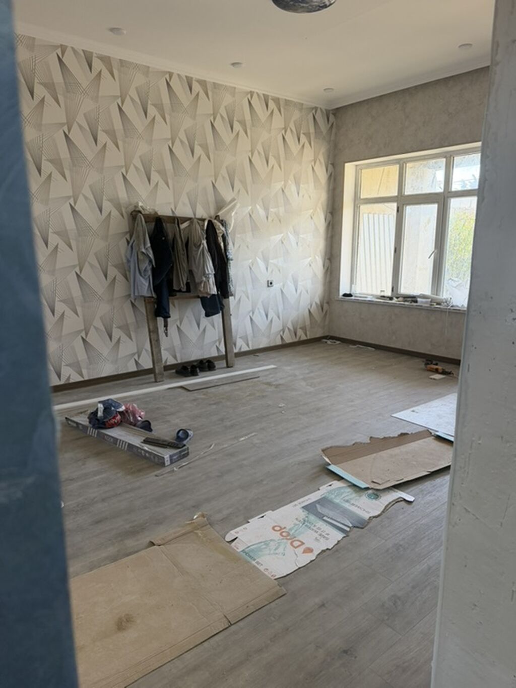 Ev yerləşir mehdiabatda 2sot yarımda — Geyimlərin dülgərliyi və təmiri, Digah (3)
