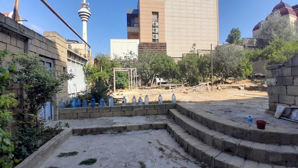 Villa, Badamdar qəs — Ev, villa, Bakı (5)