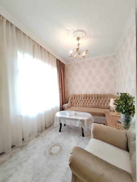 Satılır 2 otaqlı köhnə tikili 45 m² — Bakı