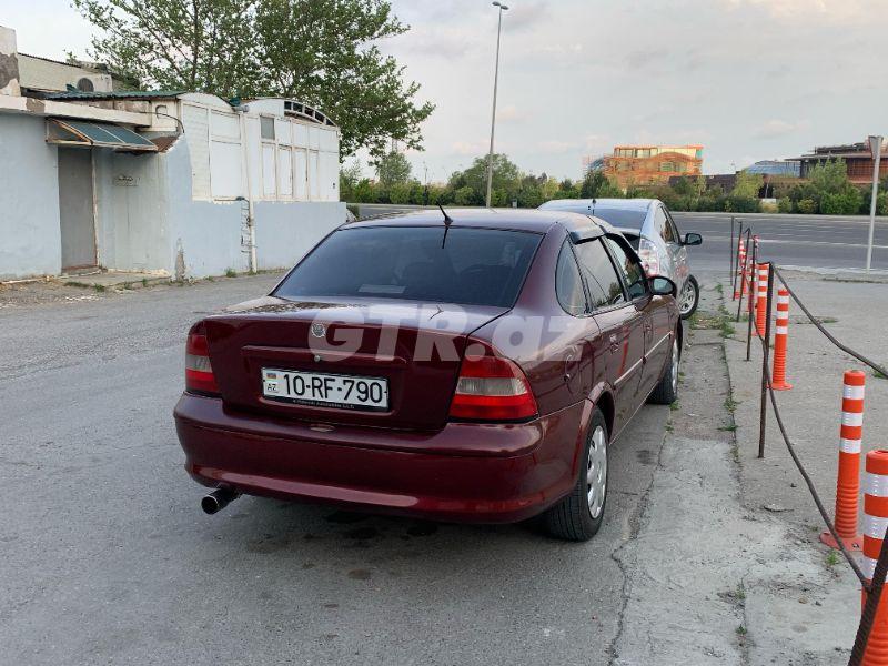 Opel Vectra 1.8 L, 1997, 389 765 km 10-RF-790 — Avtomobillər, Bakı (4)