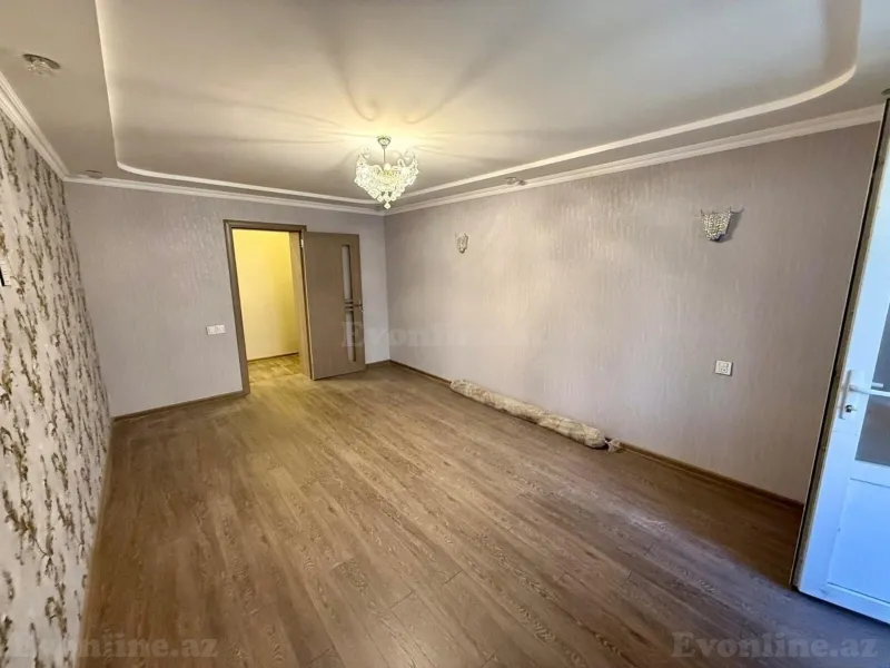 Satılır 3 otaqlı Mənzil Köhnə tikili 70 m² Bakı, Nizami r., Qara Qarayev m., 8-ci kilometr — Mənzil, Bakı (5)