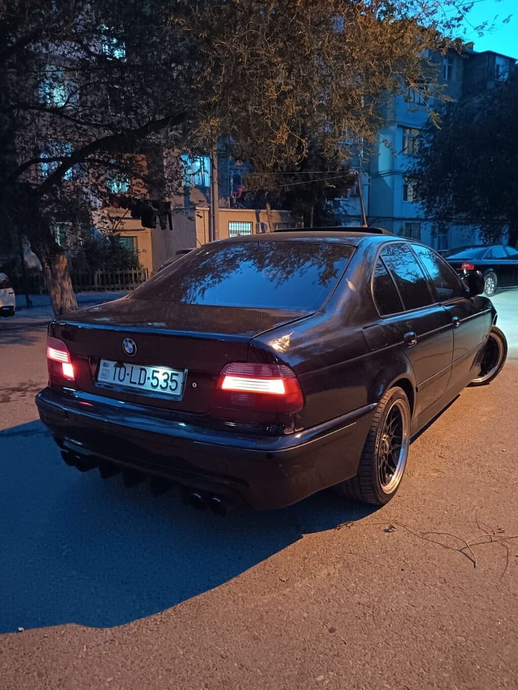 BMW 5 series: 3.5 l 1998 il Sedan 10-LD-535 — Avtomobillər, Sumqayıt (2)