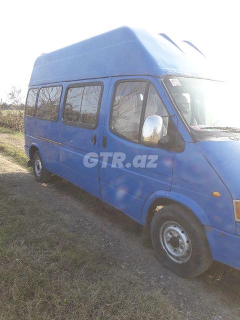 Ford Transit 2.5 L, 1992, 1 000 000 000 mil — Cəbrayıl