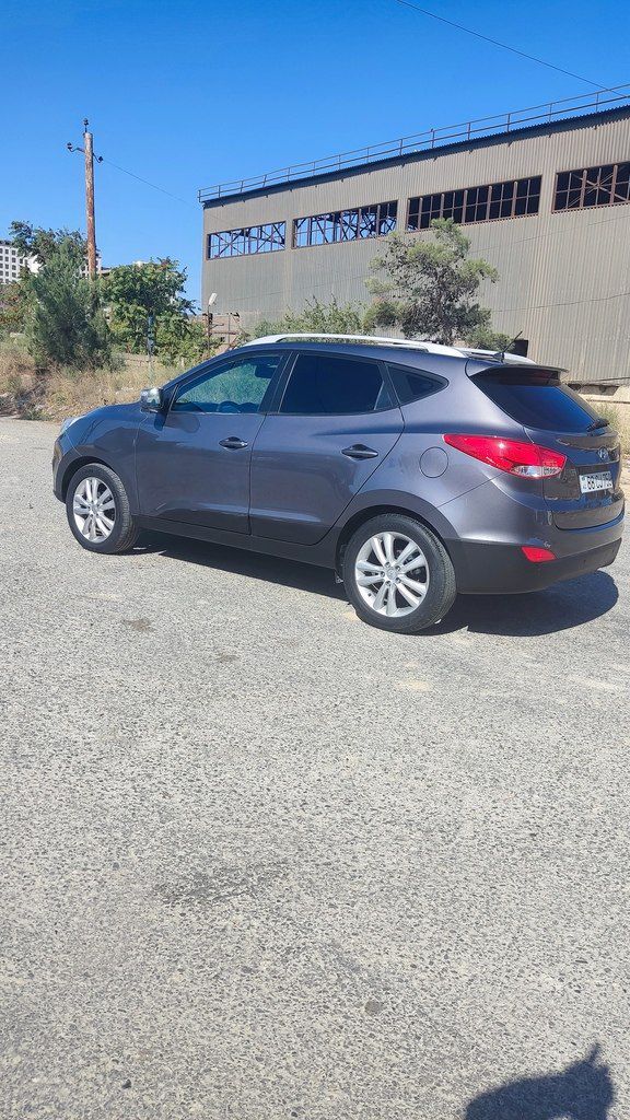 Hyundai ix35, 2.0 L, 2010 il, 192 871 km 88-CJ-759 — Avtomobillər, Bakı (4)