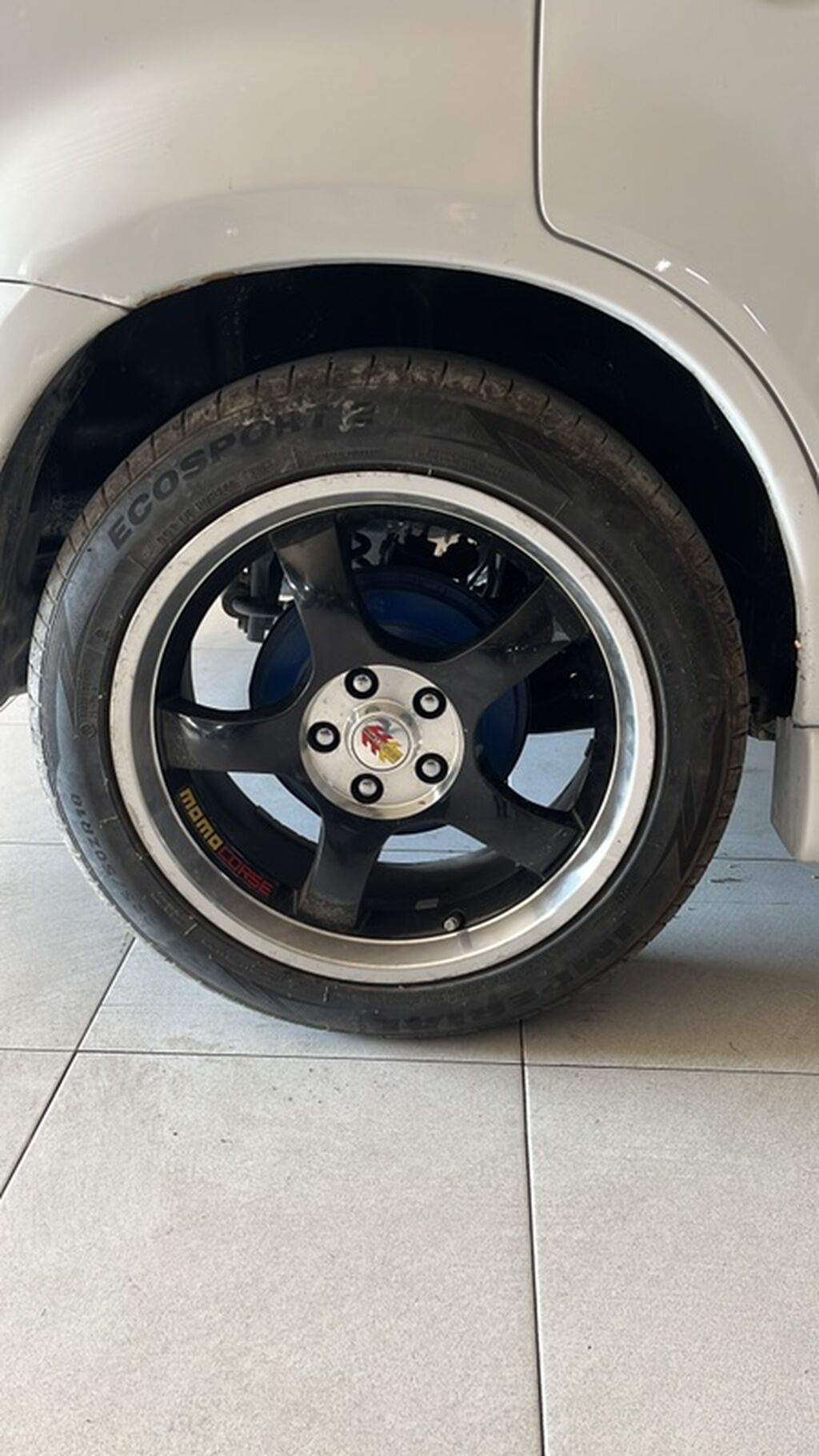 Satılır: yüngül lehimli disklər və şinlər komplekti 225/50 R18 İdeal — Diskləri, Bakı