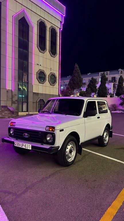 Lada (VAZ) Niva, 1.7 L, 2010 il, 200 000 km 99-UP-631 — Avtomobillər, Gəncə (2)