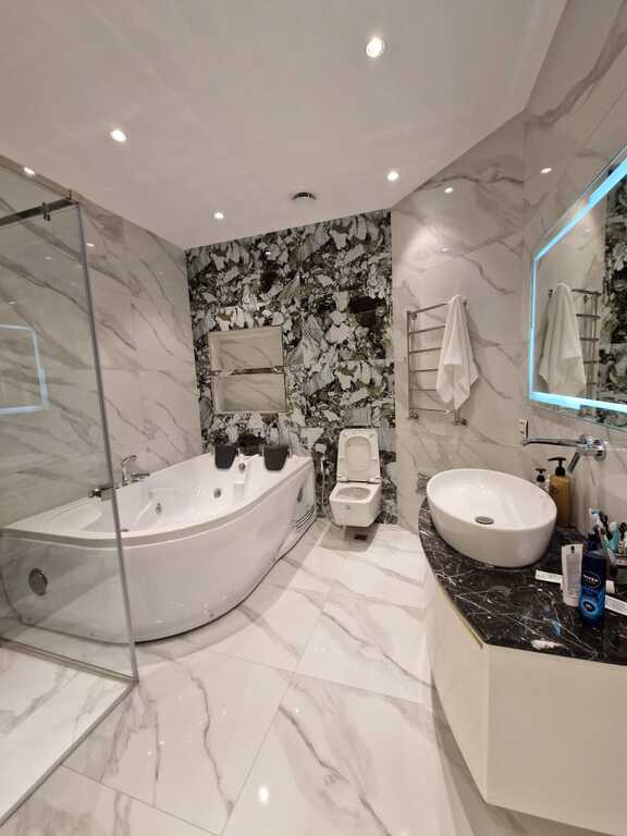 İcarəyə verilir 5 otaqlı yeni tikili 320 m² — Mənzil, Bakı (9)