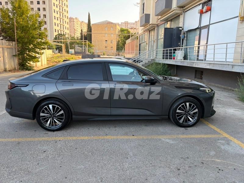 Changan Qiyuan A05 1.5 L, 2024, 54 000 km — Avtomobillər, Bakı (10)