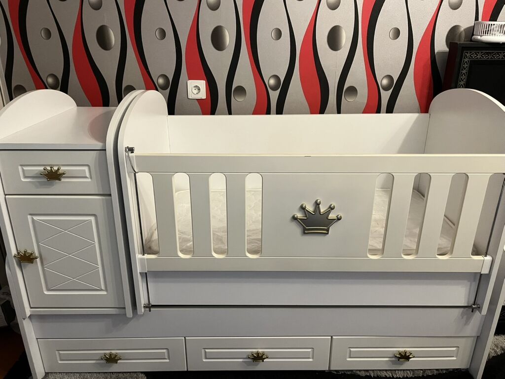 Oğlan və qız üçün, İşlənmiş, Dördbucaq, Beşik, Dəstsiz, Matras ilə, Yellənmə mexanizmi ilə — Bəşikləri, Masazır (9)