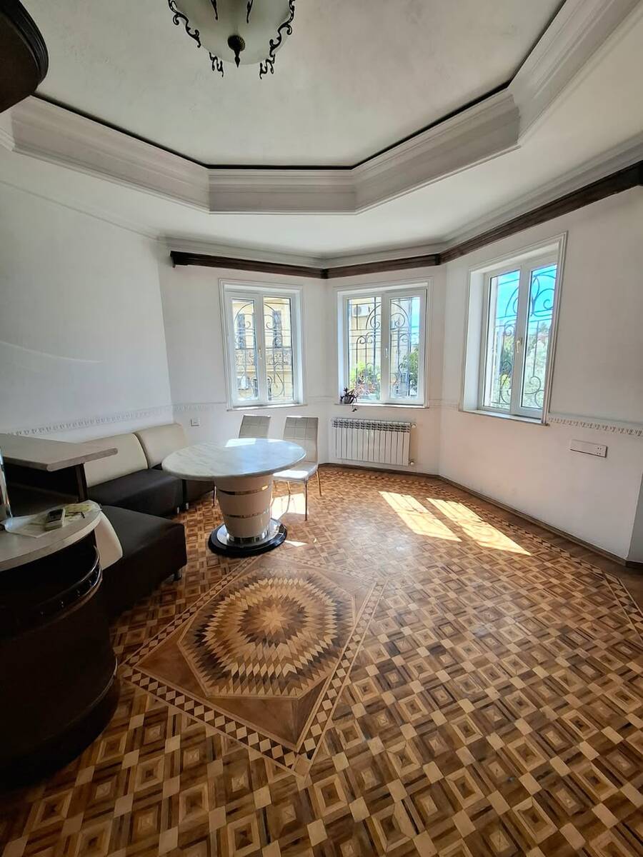 İcarəyə verilir 10 otaqlı həyət evi/bağ evi 600 m² — Ev, villa, Bakı (9)