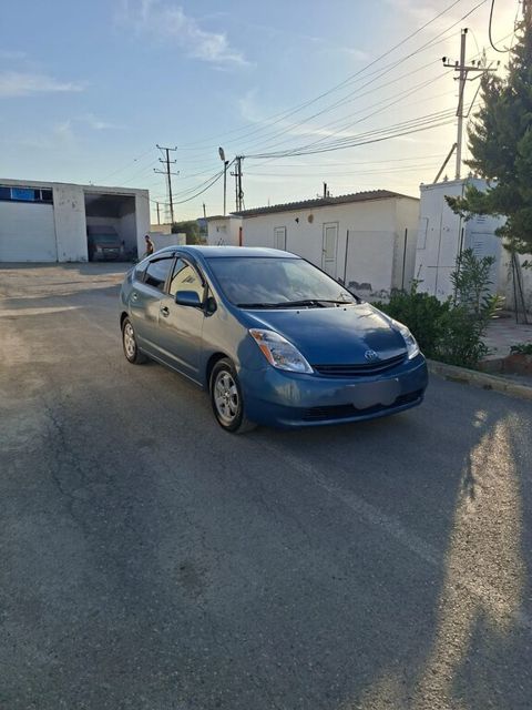 Toyota Prius, 1.5 L, 1.3 kWh, 2006 il, 300 000 km — Bakı