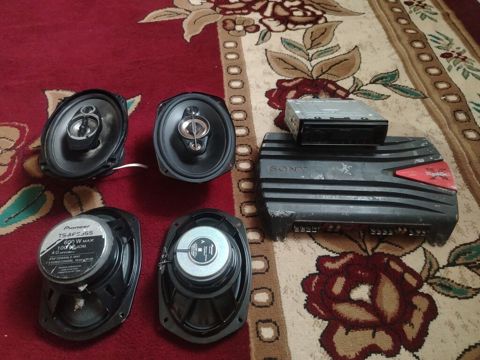 Avtomobil üçün audio paket Tərkib: - Pioneer avtomobil maqnitofonu — Yevlax