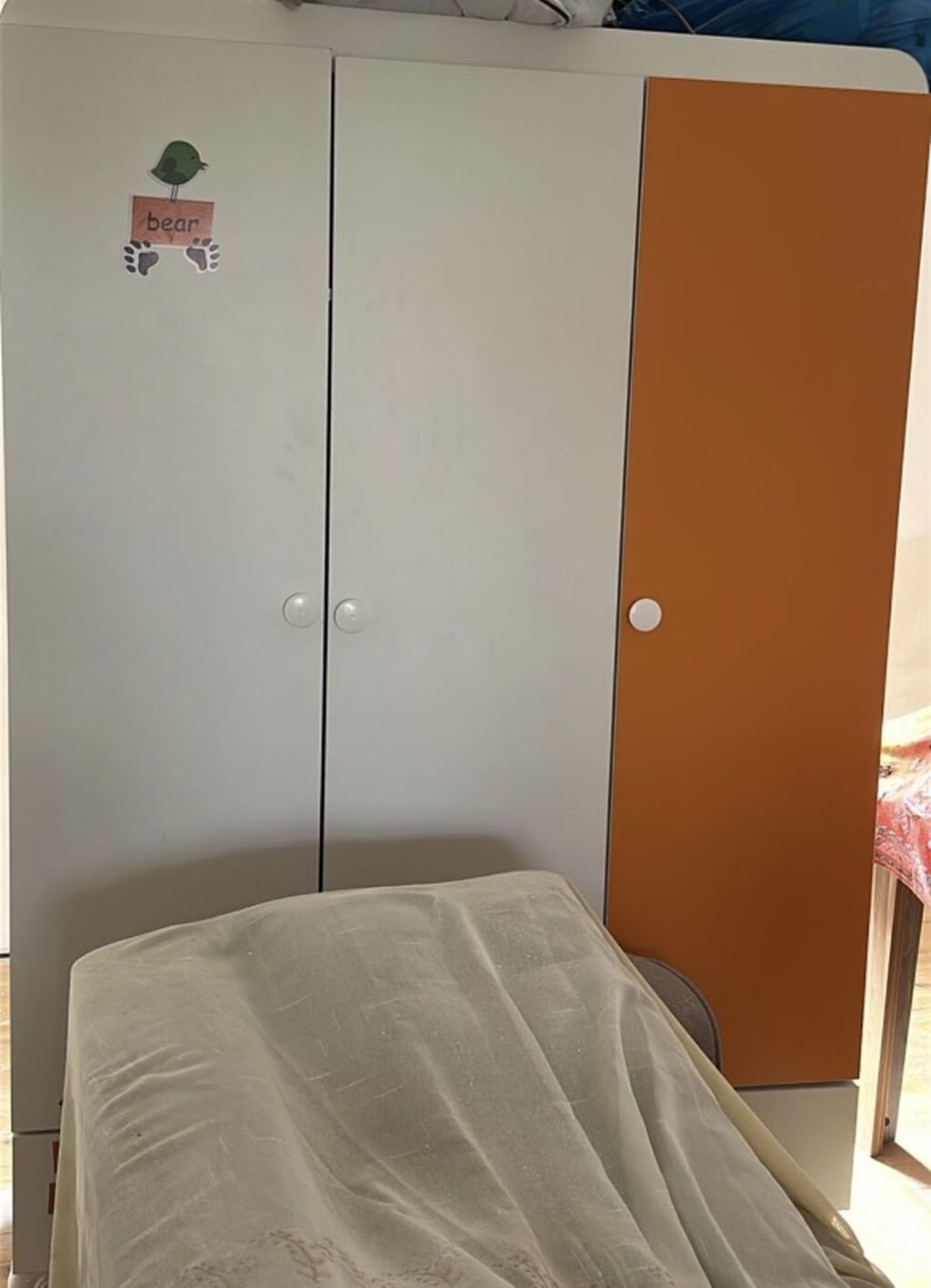 Uşaq otağı üçün komplekt: beşik+ şkaf Beşik: 120 azn Şkaf: 170 azn — Uşaq mebeli dəstləri, Digah (4)