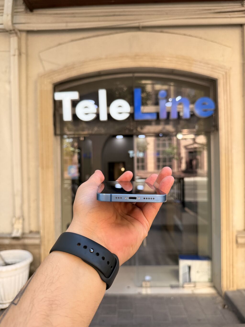 IPhone 13, 128 GB, Göy, Zəmanət, Kredit, Simsiz şarj — Apple iPhone, Bakı (4)