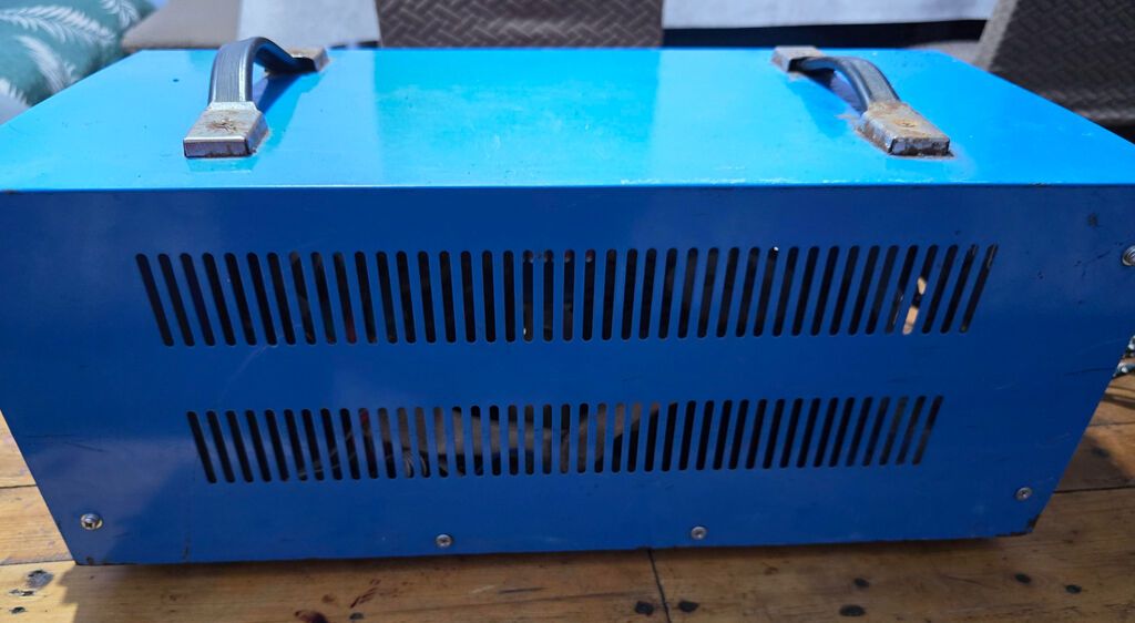 Aklıght servo-motor idarəetməli tam avtomatik AC gərginlik — Gərginlik stabilizatoru, Bakı (8)